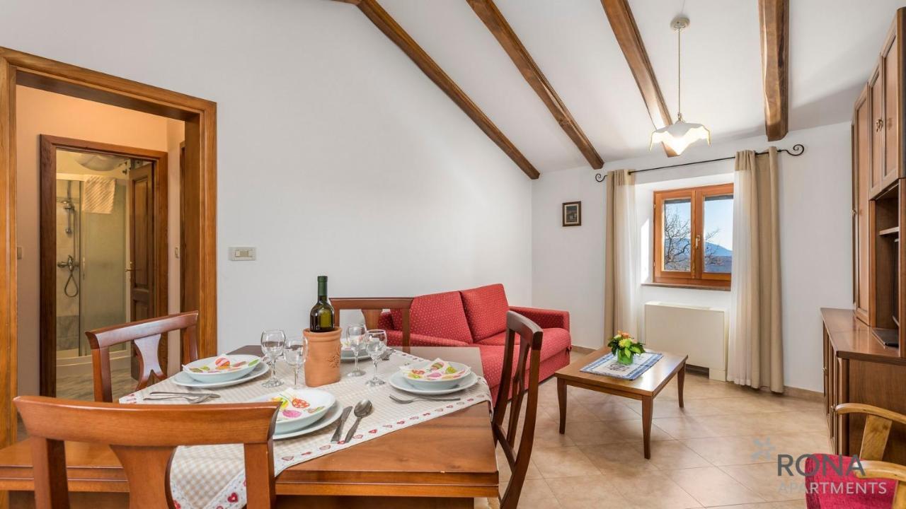Rona Stone House Apartments Janja Boljun ภายนอก รูปภาพ