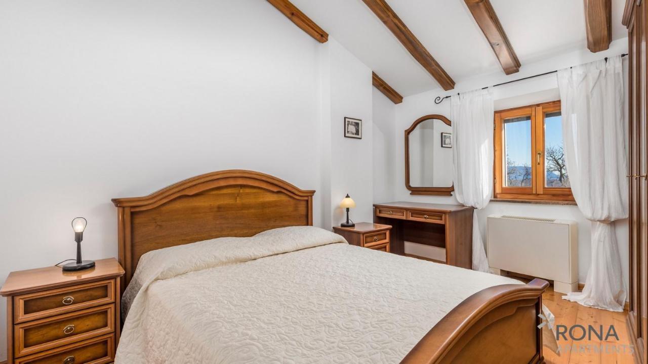 Rona Stone House Apartments Janja Boljun ภายนอก รูปภาพ